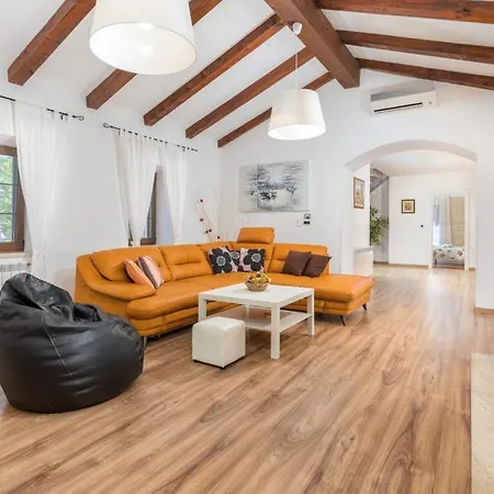 Stara Hiza By Guide Villa *