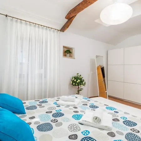 Villa Stara Hiza By Guide Basici