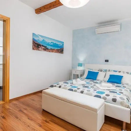 Villa Stara Hiza By Guide *