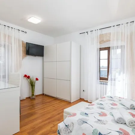 Villa Stara Hiza By Guide